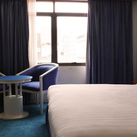 Arnava Hotel Senen Джакарта Экстерьер фото
